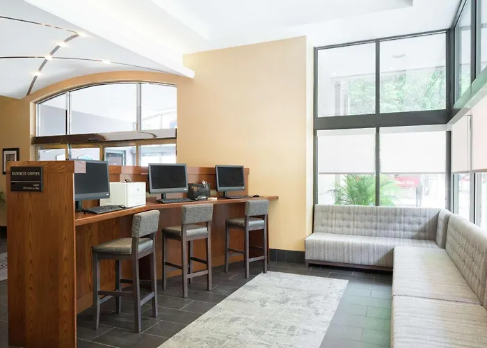 Hampton Inn Philadelphia Center City-Convention Center