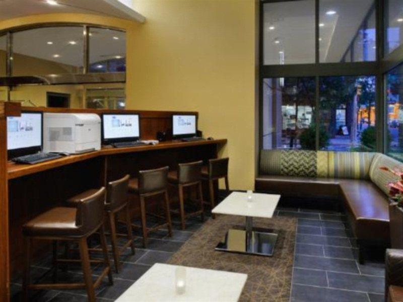 Hotel Hampton Center City-convention Center