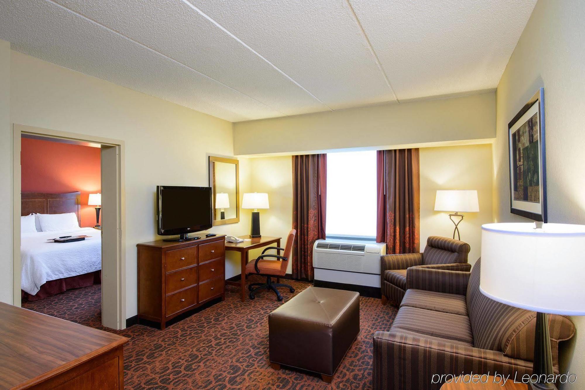 Hotel Hampton Center City-convention Center