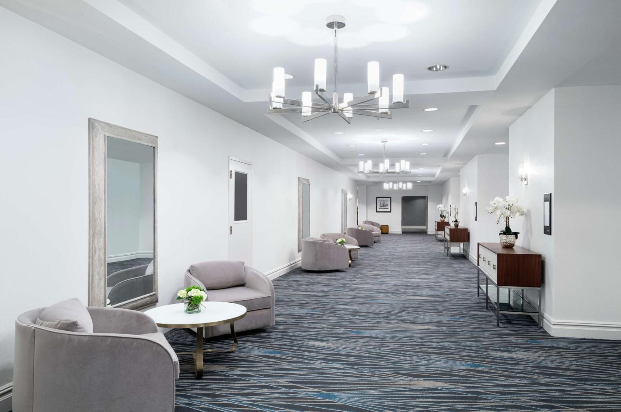 Hampton Center City-convention Center